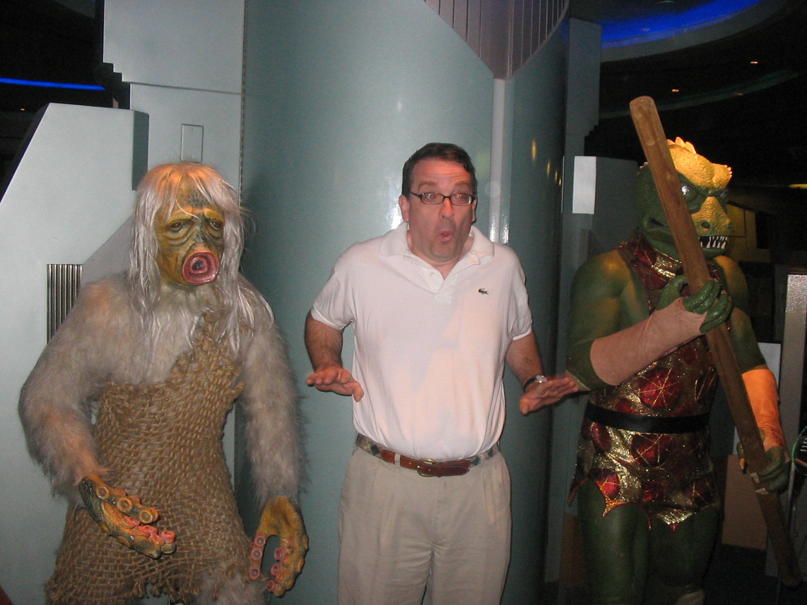 2006_07_07 Salt monster Randy and Gorn in Vegas.jpg